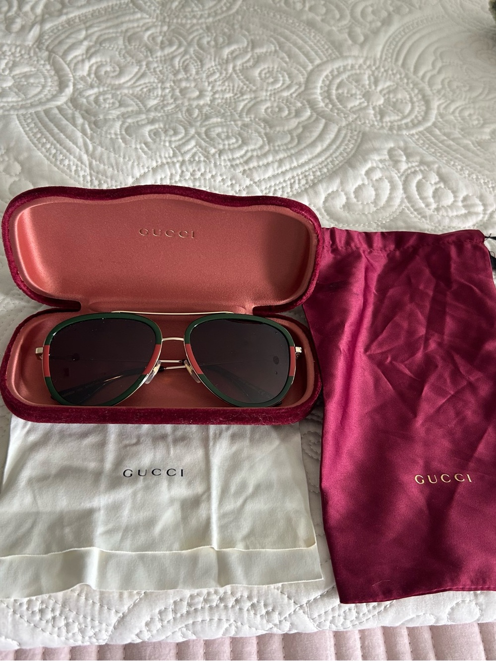Gucci Green Rim Metal Aviator Sunglasses